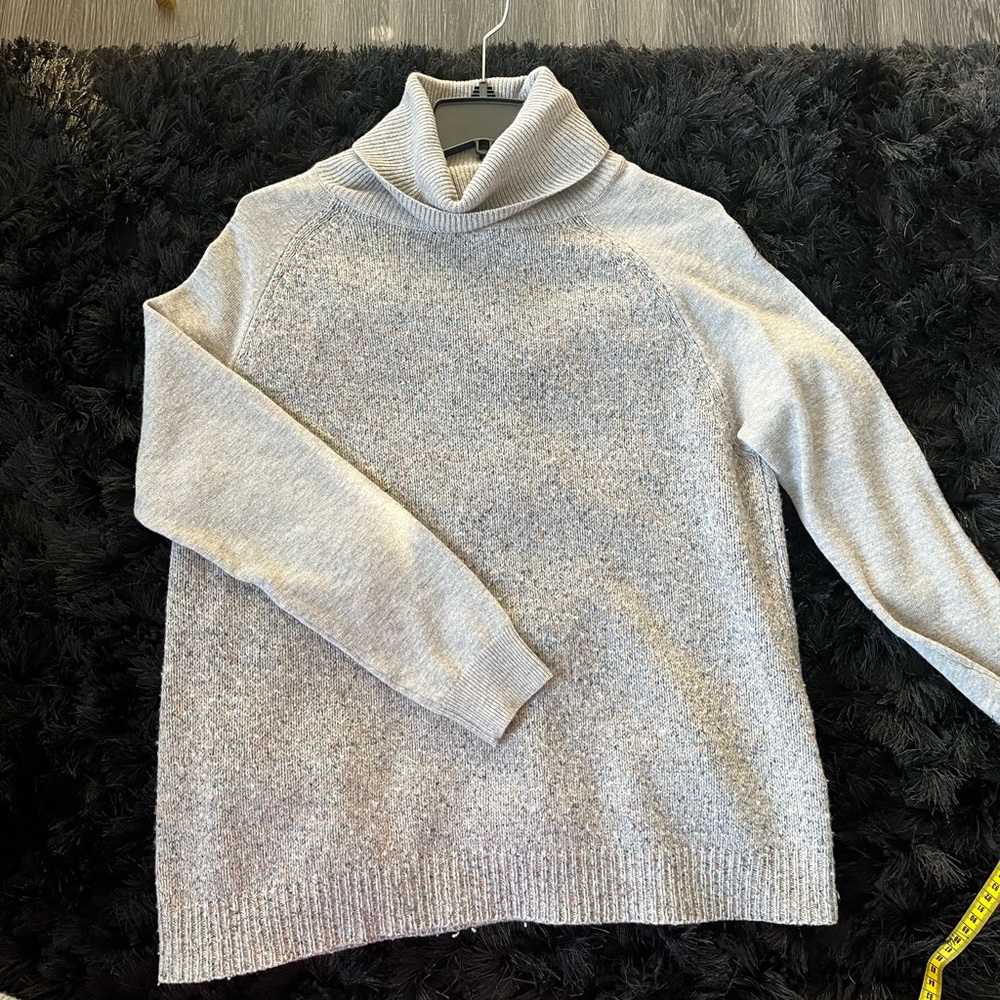 JOIE GREY TURTLE NECK